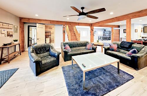 Hendersonville House | Dynasty Palace