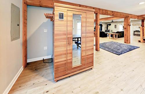 Hendersonville House | Dynasty Palace