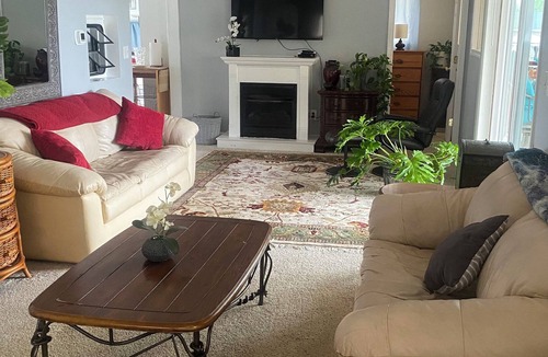 New London House | Eagle Crest at Badin
