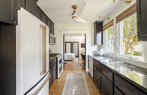 East End Cottage | East Nashville Cottage: Hot Tub, EV, Walkable