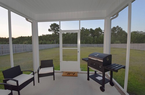 Hubert House | Eastern NC Home away from Home #peytonsridge