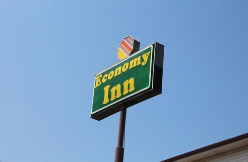 Statesville Hotel | Economy Inn - Statesville