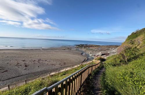 Seaton House | Eddystone View - Mount Brioni