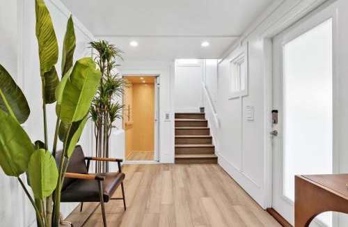 Oak Island House | Eden