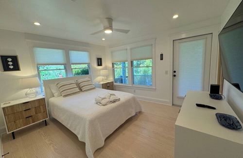 Flora's Bluff House | Edenstead PET FRIENDLY Killegray Ridge home