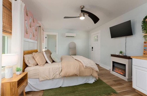 Wrightsboro House | Egret Escape - 5 Minutes to downtown Wilmington