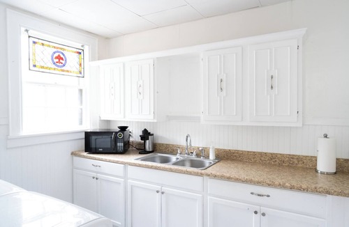 Montgomery Apartment | Elegant 2BR Stay | Pets + High-Speed WiFi