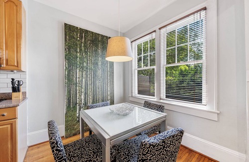 Cherry Condo | Elegant Myers Park 2BR King Condo | Sunroom