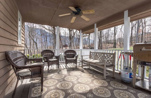 Leicester House | 'Elevacres' - Private Pool, Hot Tub, Views