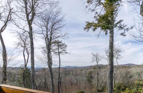 Newland House | Elk Camp Lodge
