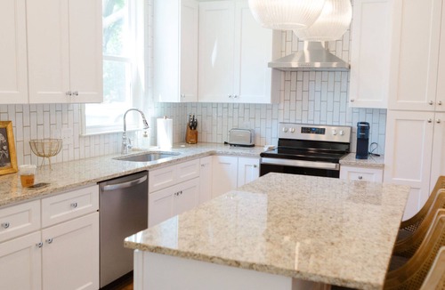 Burlington House | Elon University & Country Club Area Newly Built 3BDR home large private backyard