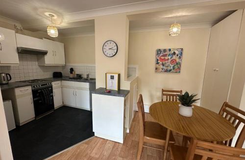 Ely Apartment | Ely Stays Flat 2 Spacious City Centre Apartment