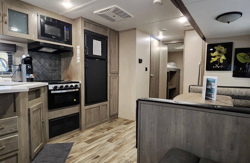 Mill Spring Resort | Emberglow Outdoor Resort