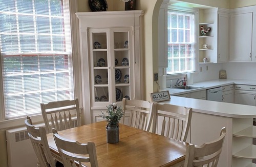 Wilson House | Enchanting Estate In the heart of Wilson