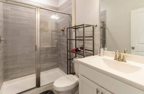 Wake Forest House | Enjoy Comfy Room in a Quiet & Lovely Community