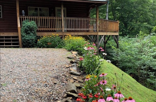 Zionville Cabin | Enjoy peaceful beauty with View, Hot Tub, Privacy!