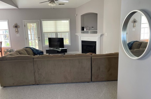 Brices Creek House | Enjoy the comforts of home while you're working in the area & visiting New Bern.