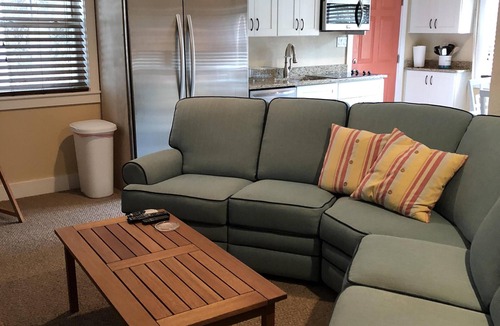 Southern Shores Apartment | Entire 1st Floor Apartment in OBX! Walk To The Beach, Pool, Many Extras