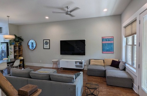 Inglewood House | Entire 3-bedroom 3.5 bath Townhome in East Nashville Mid-Term Rental