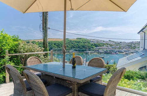 Fowey House | Entire Victorian schoolhouse with hot tub and harbour views