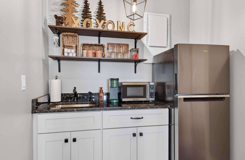 Wolf Laurel Cabin | Epic Mountain Views + Deck, Firepit & Amenities
