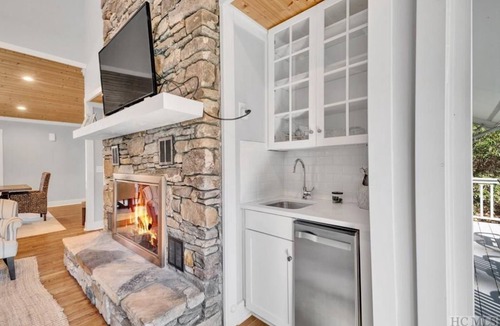 Lake Toxaway House | Escape to Serenity: Lakefront Paradise Awaits! AMENITIES INCLUDED