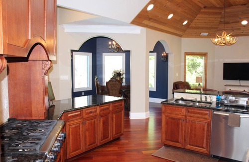 Denver House | ESCAPE TO THE LAKE! ￼QUIET cove, RELAXING pool, with own dock!