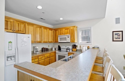 Foscoe Condo | Evergreens 631- Close to High Country Attractions, Gated community, pools, Last minute Discount available- discount included in online quote