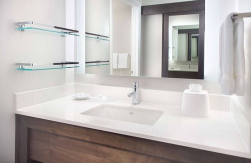 Morrisville Hotel | Everything You Need For The Perfect Vacation! Free Breakfast, Pool, Pet-Friendly