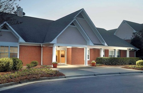 Morrisville Hotel | Everything You Need For The Perfect Vacation! Free Breakfast, Pool, Pet-Friendly