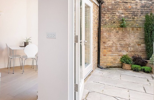 Oval Apartment | Excellent Apartment with Private Patio, and Park across the road.