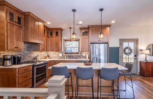 Bryson City House | Experience luxury at Fontana Grace