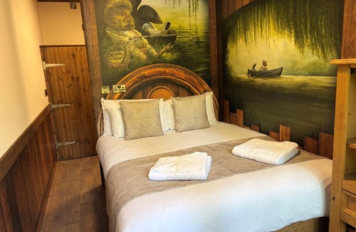 Matlock Bath Cabin | Explorers Retreat Matlock Bath