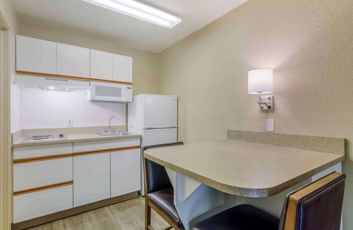 Franklin Hotel | Extended Stay America Suites Nashville Franklin Cool Springs