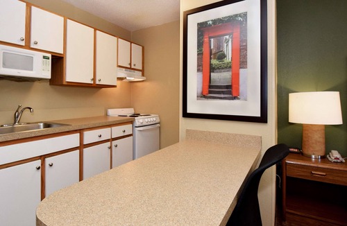Raleigh Hotel | Extended Stay America Suites North Raleigh Wake Towne Dr