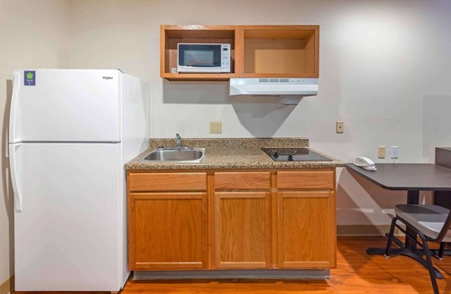 Westover Hotel | Extended Stay America Select Suites - Fayetteville - Cliffdale