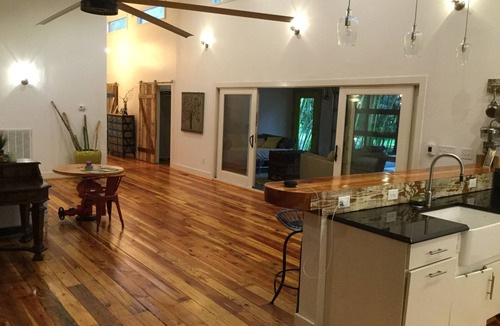 Burlington House | Extended Stay Large Waterfront Home in Secluded Bamboo Forest in Burlington NC