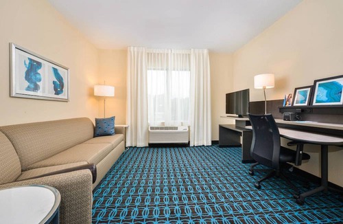 Southwest Raleigh Hotel | Fairfield Inn & Suites by Marriott Raleigh Cary
