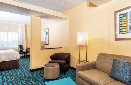 Pennington Bend Hotel | Fairfield Inn & Suites by Marriott Nashville at Opryland
