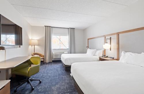 Hickory Hotel | Fairfield Inn & Suites by Marriott Hickory