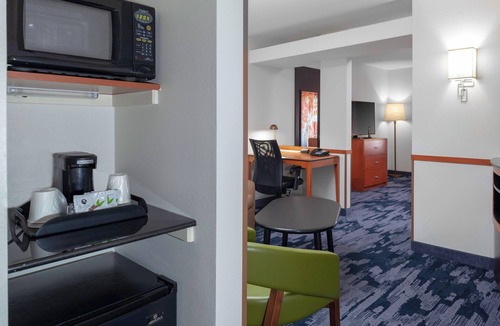 East Forest Hotel | Fairfield Inn & Suites by Marriott Charlotte Matthews