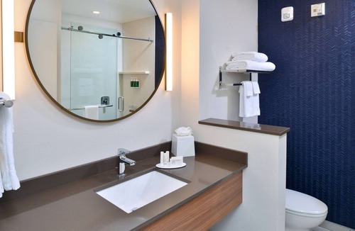 University Place Hotel | Fairfield Inn & Suites by Marriott Charlotte University Research Park