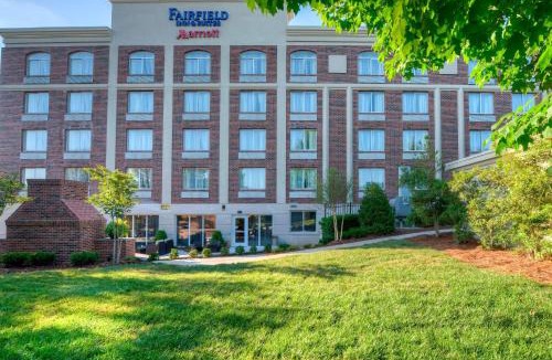 Winston - Salem Hotel | Fairfield Inn & Suites by Marriott Winston-Salem Downtown