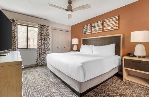Sapphire Resort | Fairway Forest