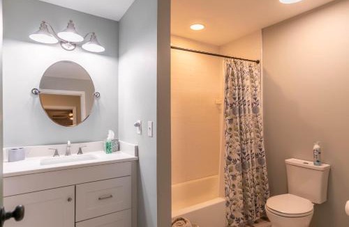 Spruce Pine House | Fairway Gem at Spruce Pine