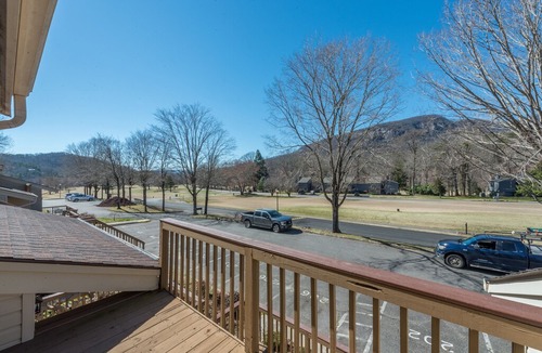Lake Lure Condo | Fairway Villa #202