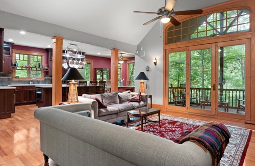 Lake Lure House | Falling Waters at Rumbling Bald