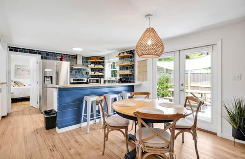 Wrightsville Beach Cottage | Family and Dog Friendly Oasis One Block from Beach