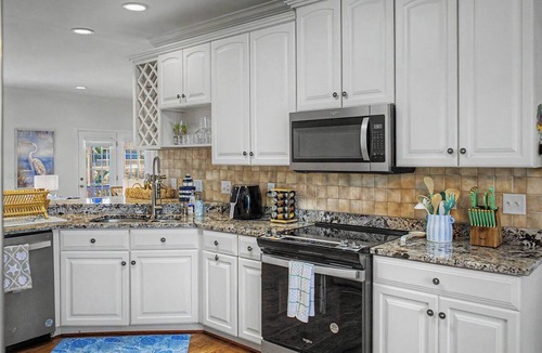 Beachwalk House | Family-Friendly 7BR Home on Gated Island - 200 Yds to Calm Beach - EV Charger