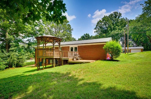 Asheboro House | Family-Friendly Asheboro Vacation Rental with Gazebo